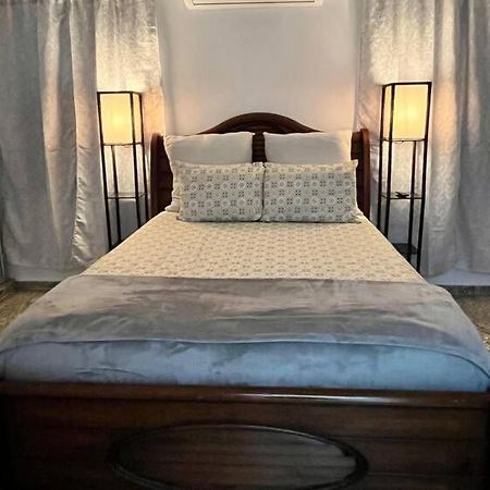 Casita 8 Minutes From Crashboat Beach Aguadilla Εξωτερικό φωτογραφία